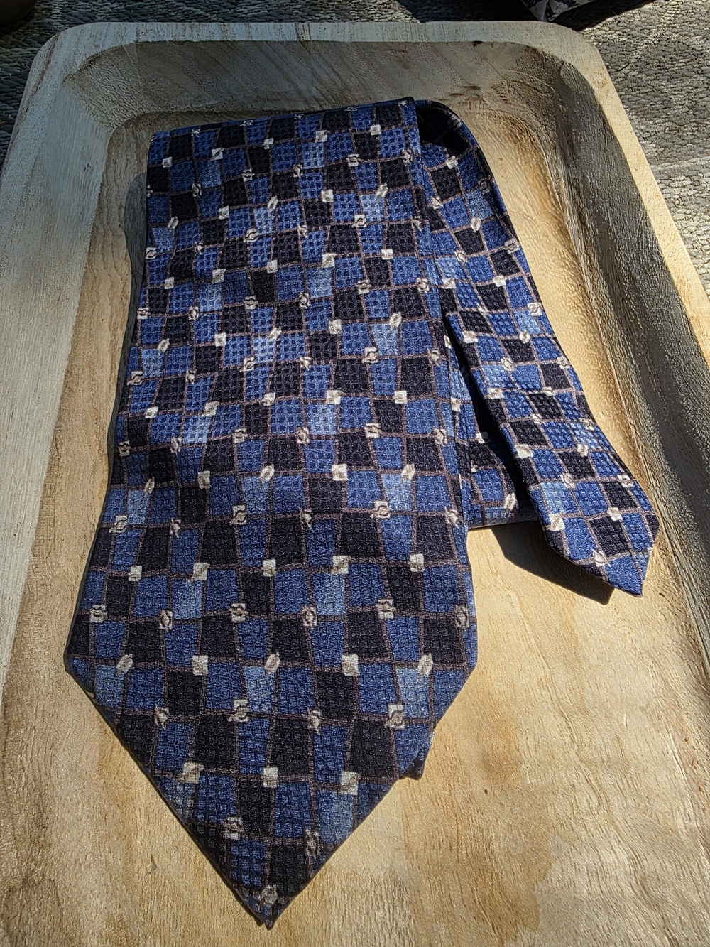 Classic Men's Navy & Blue Geometric Tie